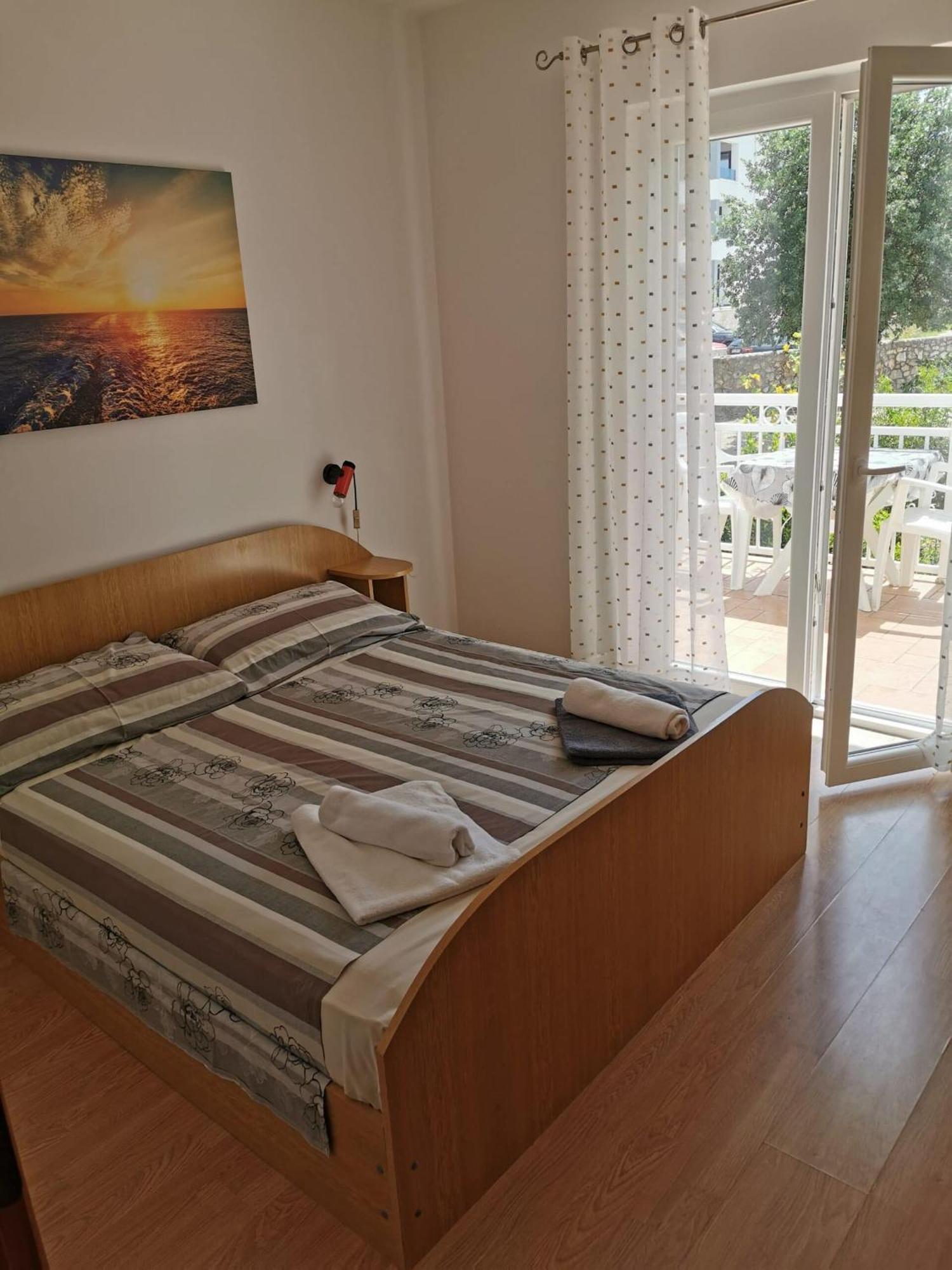 Apartments And Rooms Нивице Номер фото